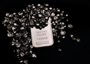 Top 5 Canadian Silver Stocks of 2025