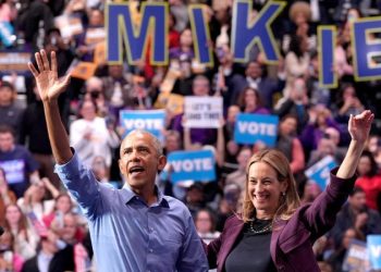 Obama’s presence and Trump’s policies consume 11th-hour rally to keep NJ blue